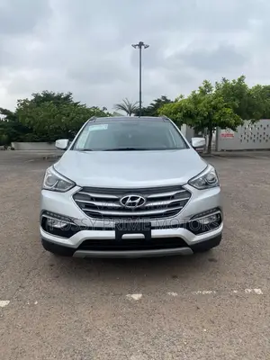 Hyundai Santa Fe SE Ultimate FWD 2018 Silver