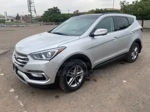 Hyundai Santa Fe SE Ultimate FWD 2018 Silver