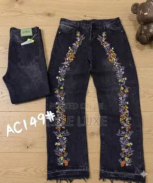 Floral Wide-Leg Baggy Jeans