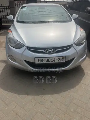 Hyundai Elantra 2013 Silver
