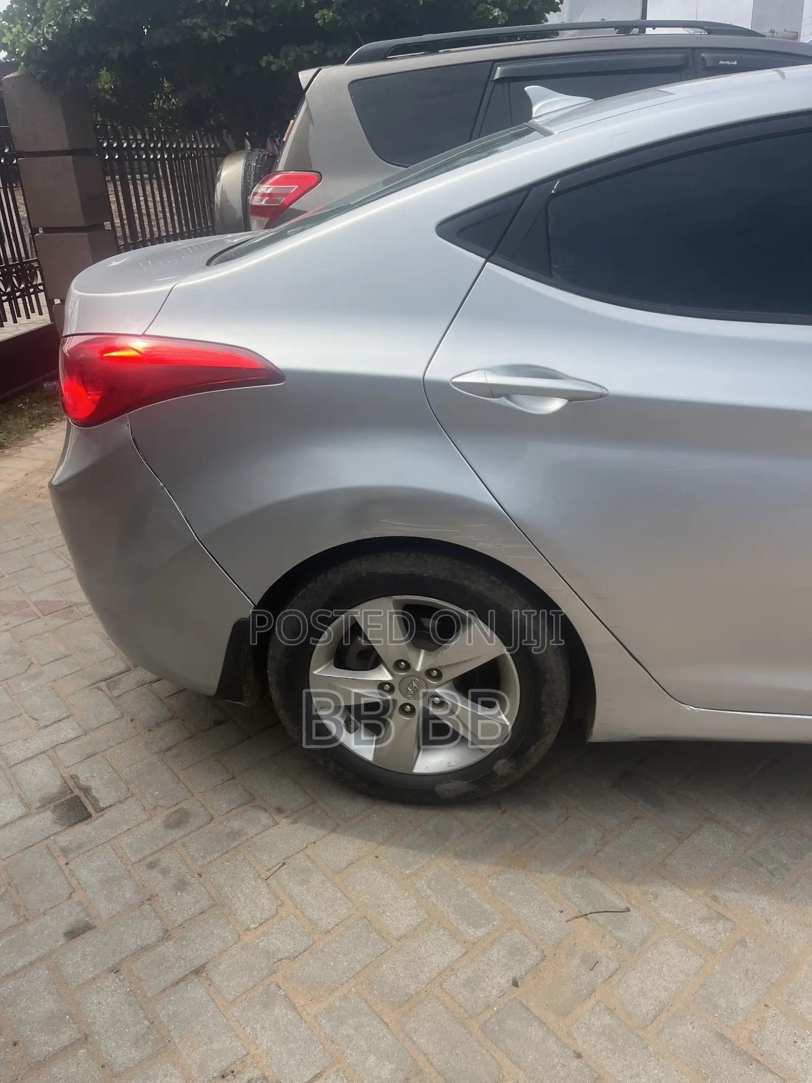 Hyundai Elantra 2013 Silver