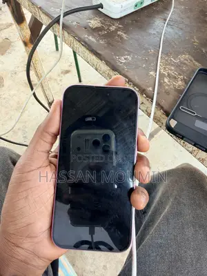 Apple iPhone 16 128 GB Pink