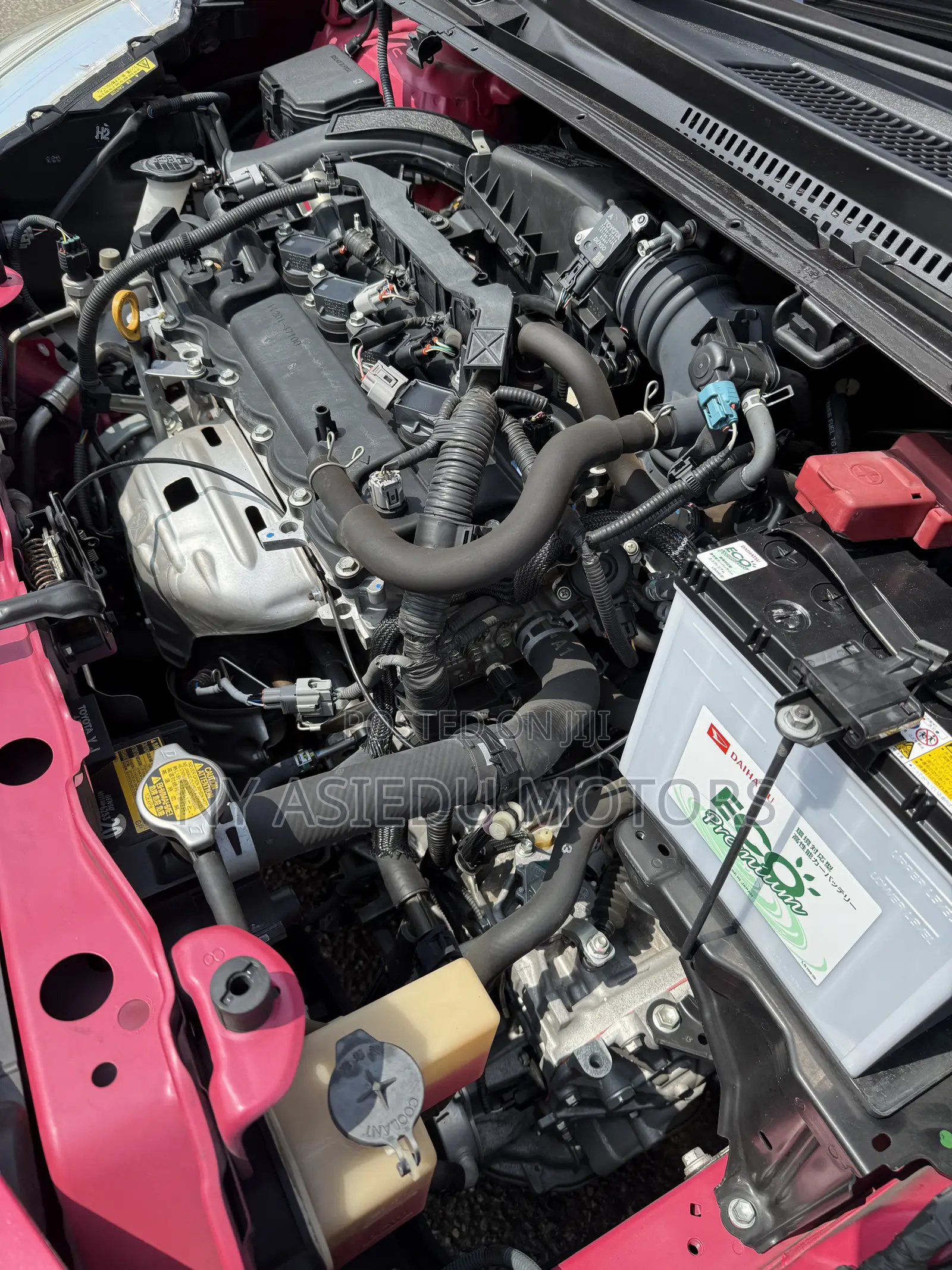 Toyota Vitz 1.3 FWD 3dr 2011 Pink