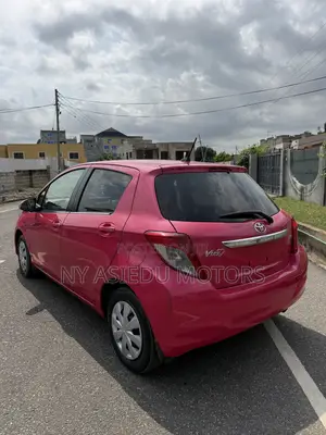 Toyota Vitz 1.3 FWD 3dr 2011 Pink