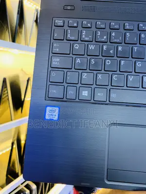 Laptop Toshiba Satellite Pro A300 8GB Intel Core i5 SSD 256GB