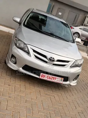 Toyota Corolla S 4dr Sedan (1.8L 4cyl 4A) 2013 Silver