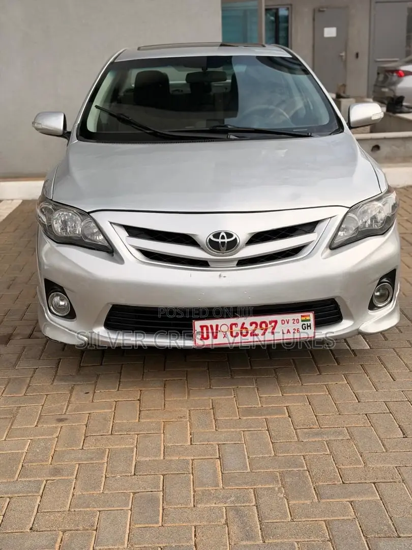 Toyota Corolla S 4dr Sedan (1.8L 4cyl 4A) 2013 Silver