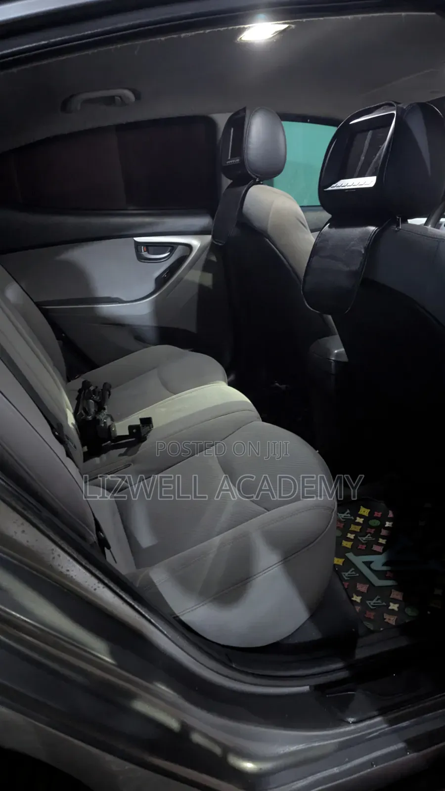 Hyundai Elantra Limited 4dr Sedan (1.8L 4cyl 6A) 2014 Gray