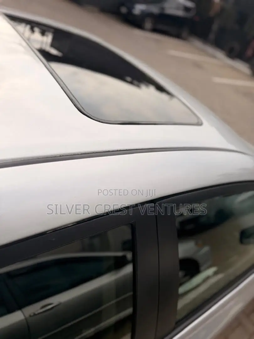 Honda CR-V Touring AWD 2020 White