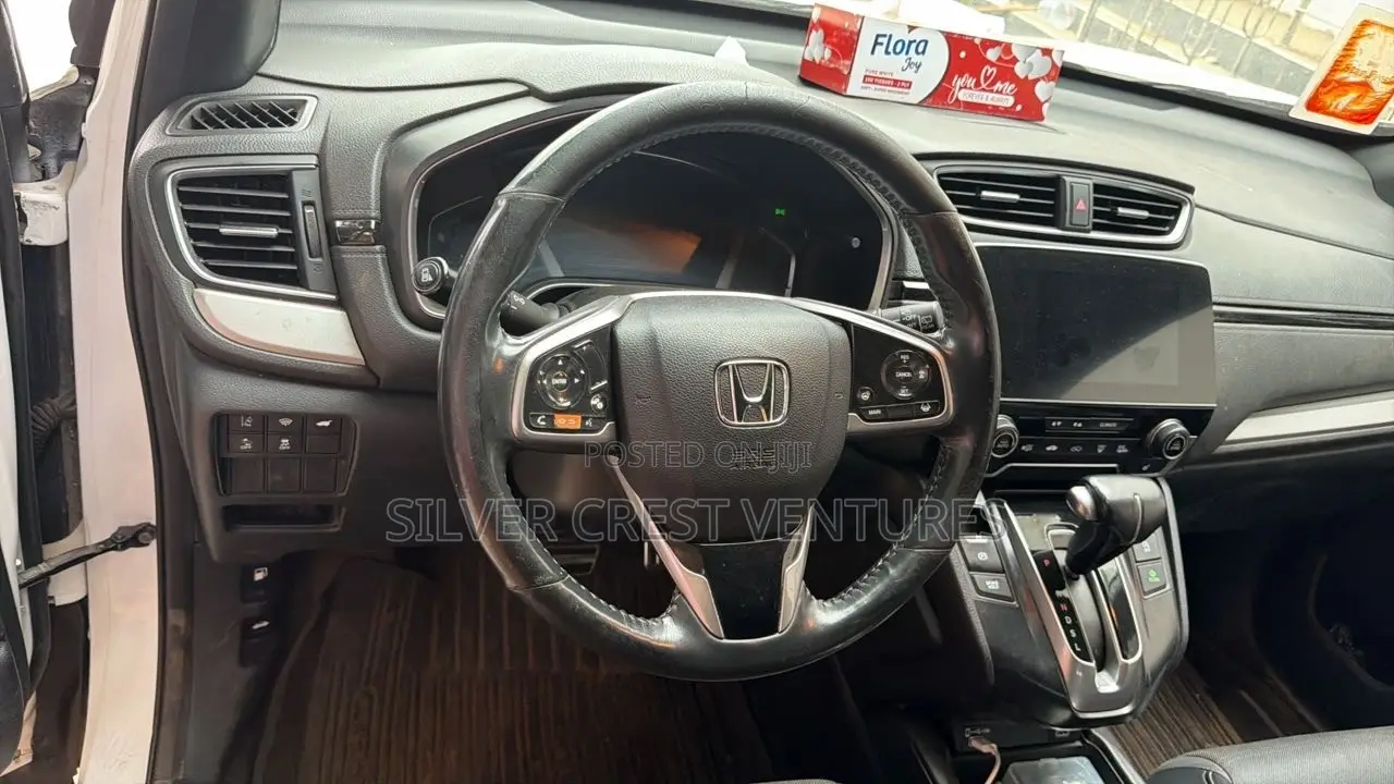 Honda CR-V Touring AWD 2020 White
