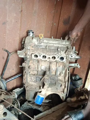 Toyota Vitz Engine Four Plugs