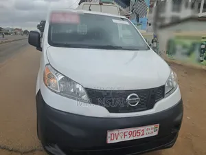 Nissan NV200 2015 White