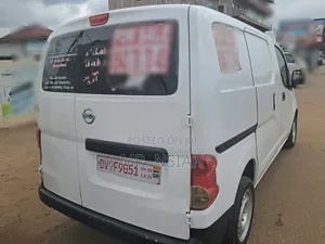 Nissan NV200 2015 White