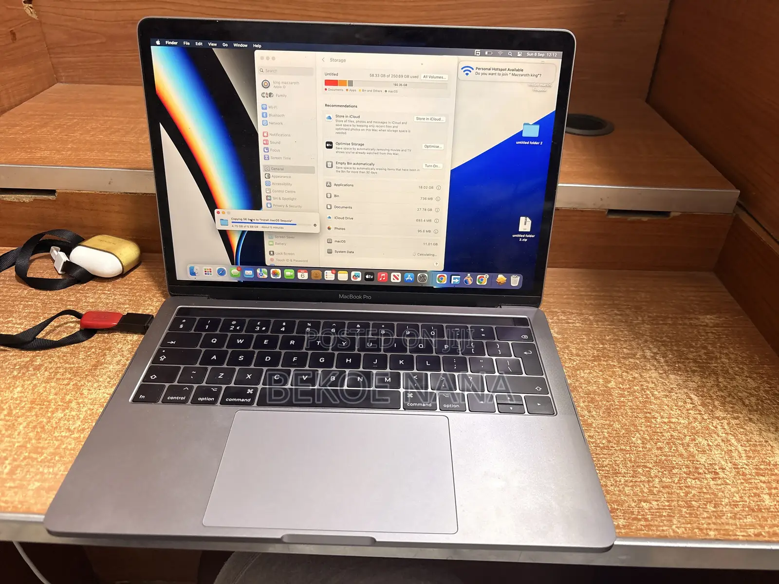 Laptop Apple MacBook Pro 2017 8GB Intel Core i5 SSD 256GB