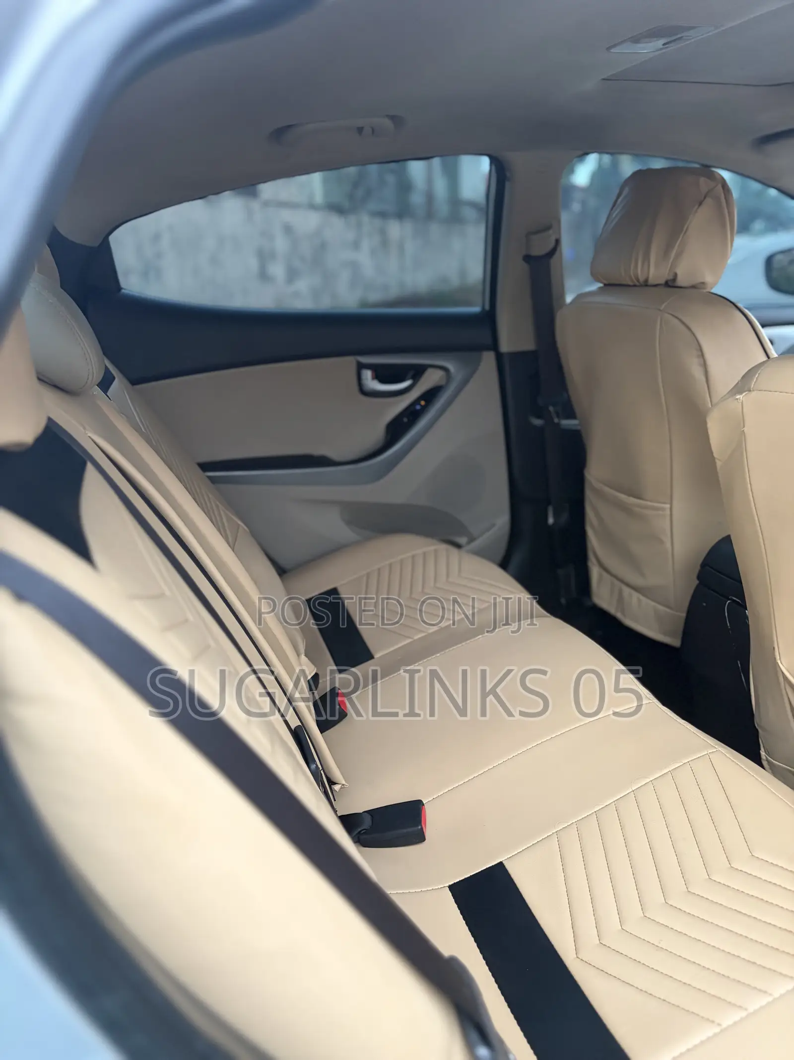 Hyundai Elantra Limited 4dr Sedan (1.8L 4cyl 6A) 2014 Silver