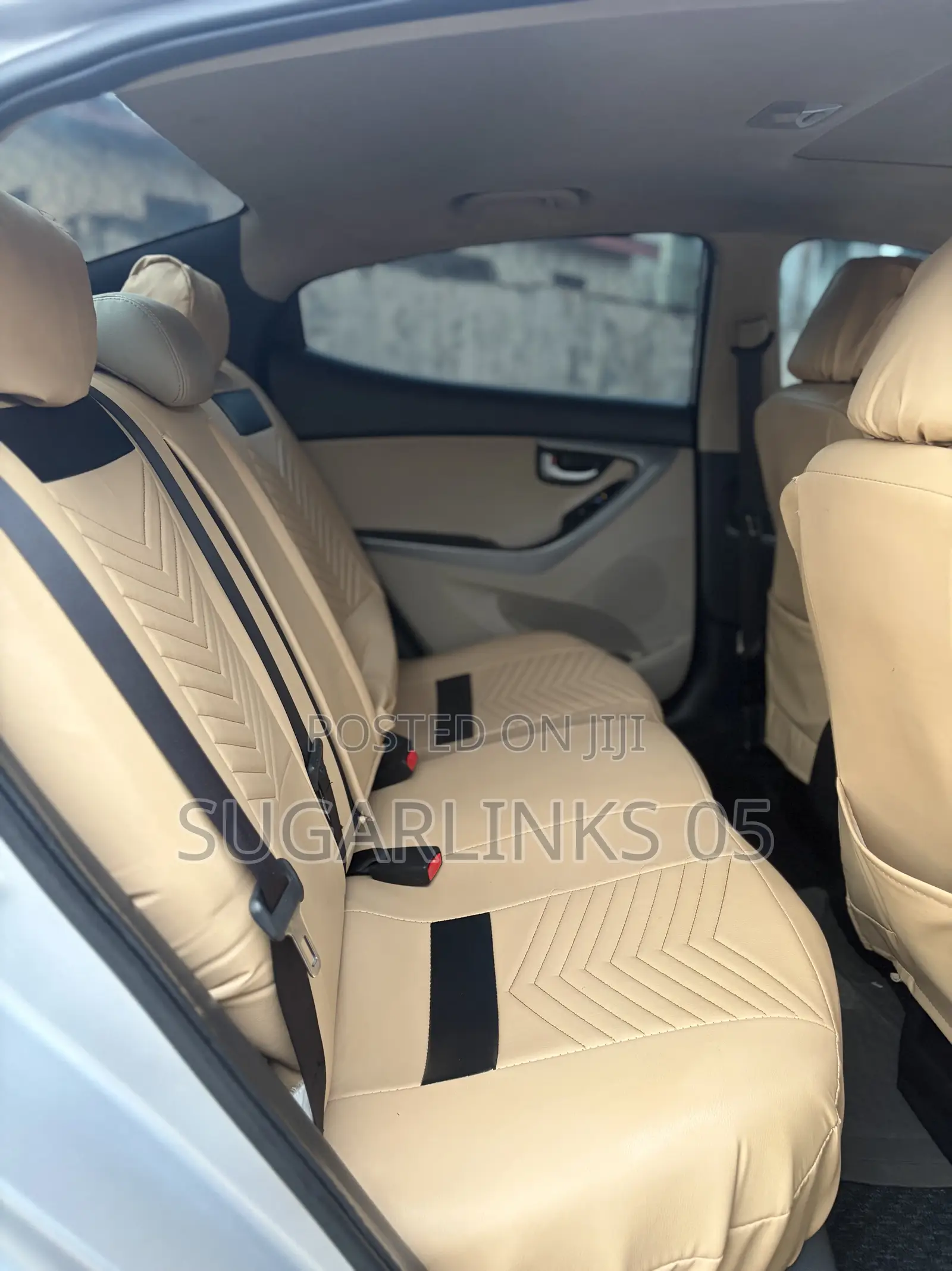 Hyundai Elantra Limited 4dr Sedan (1.8L 4cyl 6A) 2014 Silver
