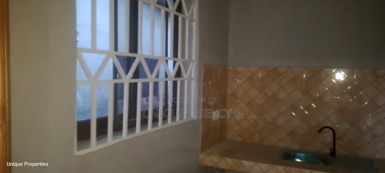 1bdrm Apartment in Main Station for rent