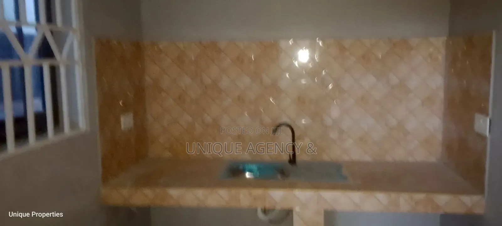 1bdrm Apartment in Main Station for rent
