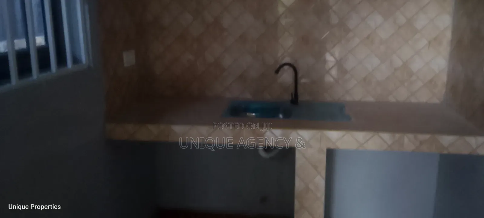 1bdrm Apartment in Main Station for rent