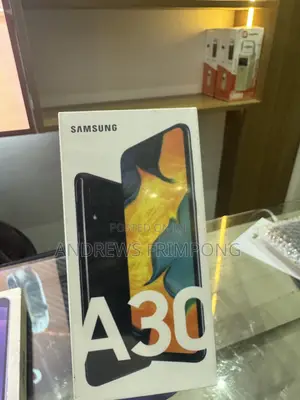 New Samsung Galaxy A30 64 GB Black