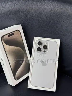 Apple iPhone 15 Pro Max 256 GB Silver