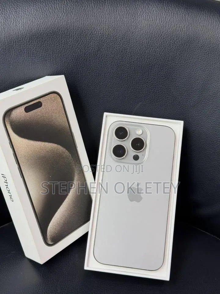 Apple iPhone 15 Pro Max 256 GB Silver