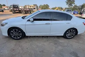 Honda Accord Sport 4dr Sedan FWD (2.4L 4cyl 2A) 2016 White