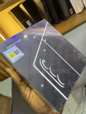 New Samsung Galaxy Z Fold 5 256 GB Black