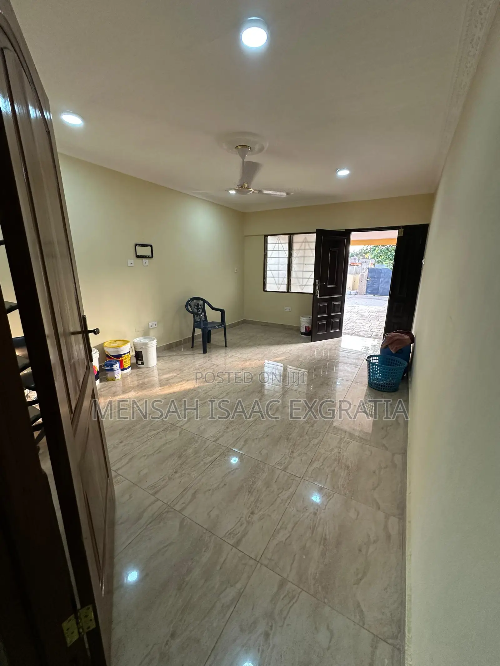2bdrm Apartment in Last Stop for rent