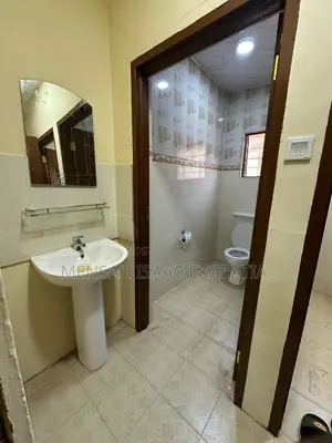 2bdrm Apartment in Last Stop for rent