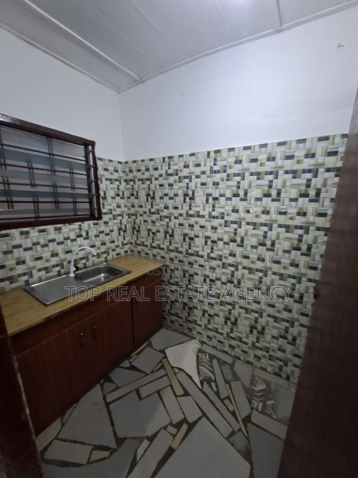 1bdrm Apartment in Kwabenya Oscar, Ga East Municipal for rent