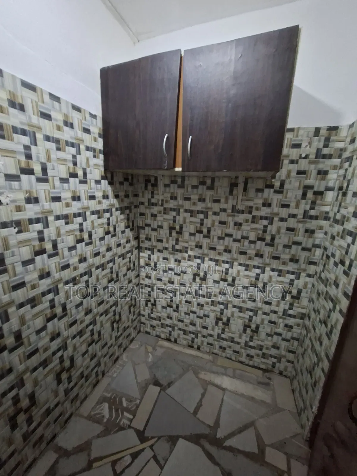 1bdrm Apartment in Kwabenya Oscar, Ga East Municipal for rent