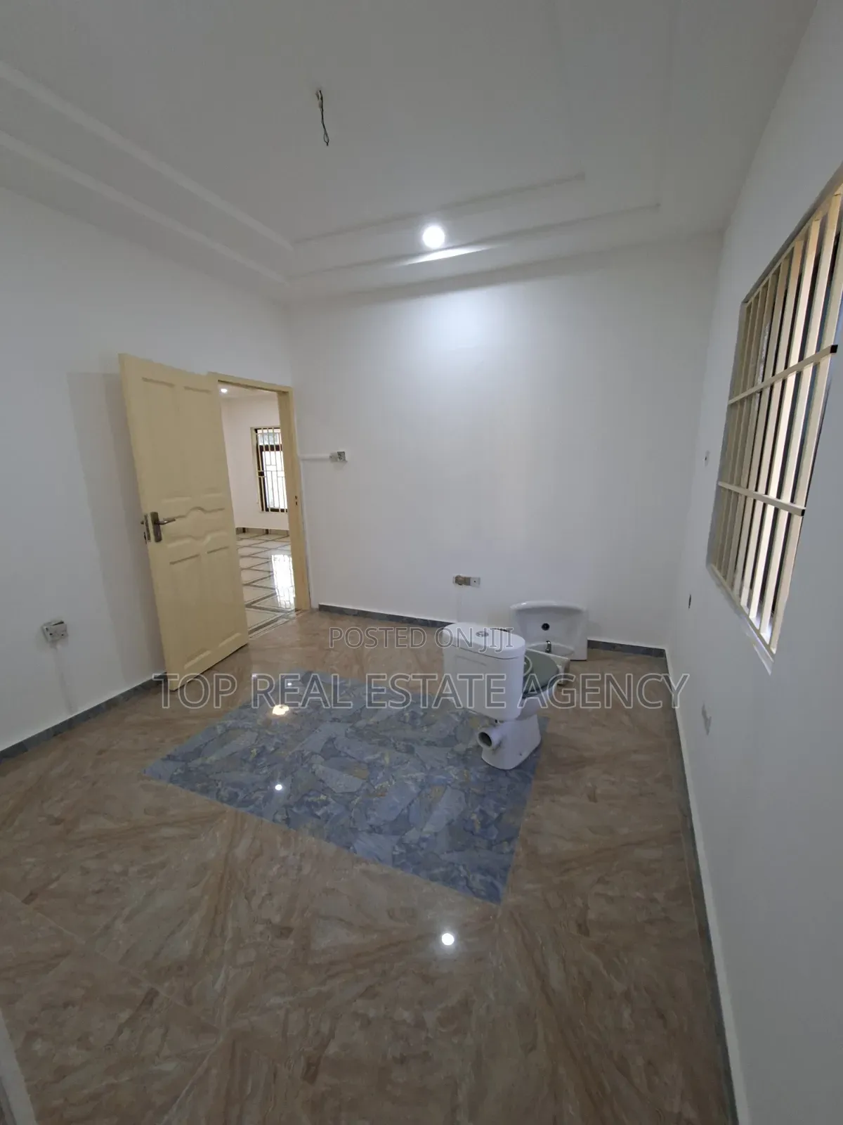3bdrm Apartment in Westland / Kiseiman, Ga East Municipal for rent