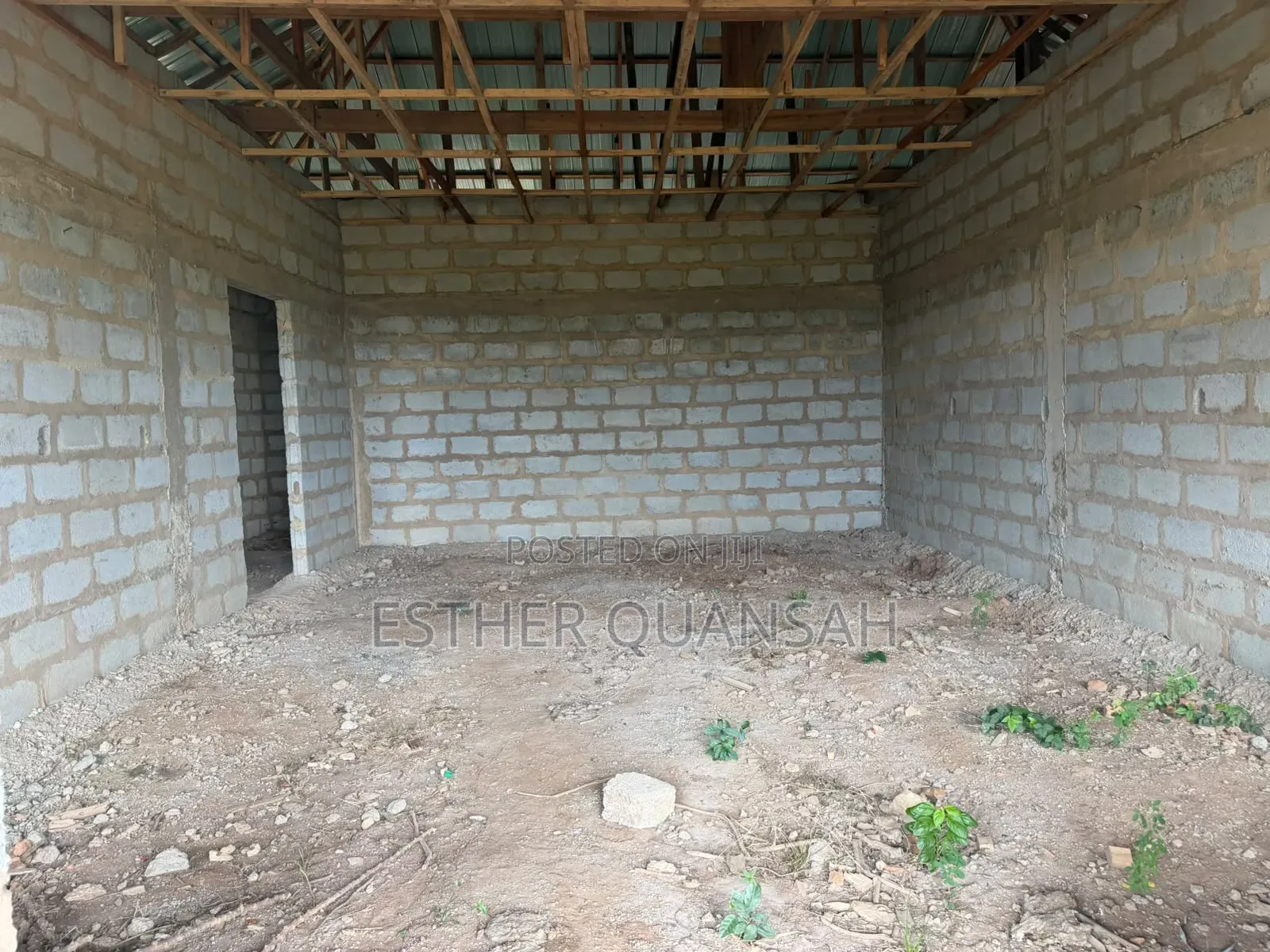 5bdrm House in Jesus Christ, Amasaman for sale