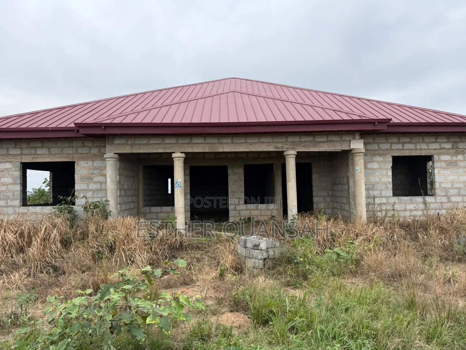 5bdrm House in Jesus Christ, Amasaman for sale