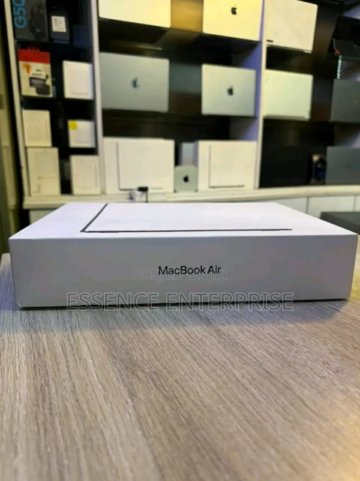 Laptop Apple MacBook Air 2025 M4 16GB Apple M5 SSD 512GB