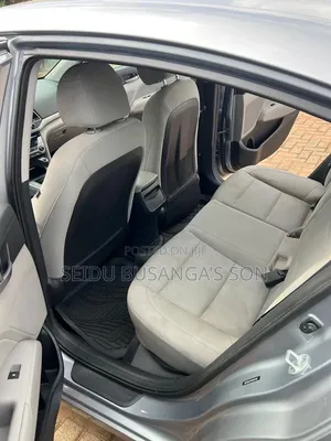 Hyundai Elantra 2017 Gray