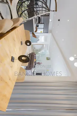 Furnished 3bdrm Townhouse / Terrace in Bankieshomes, Accra Metropolitan