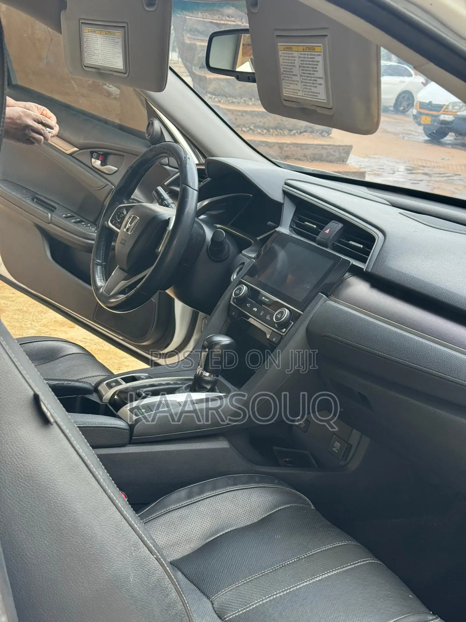 Honda Civic 2018 White