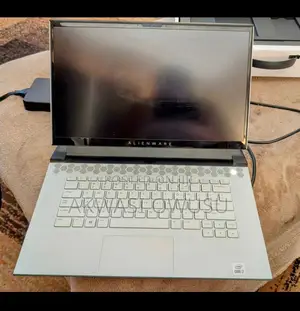 New Laptop Dell Allenware M15 R5 16GB Intel Core i7 SSD 1T