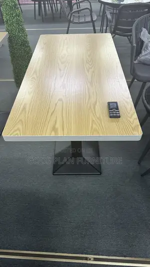 Bar Table (952)