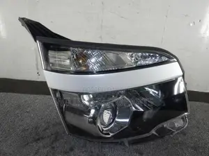 Toyota Voxy 2012 Headlight