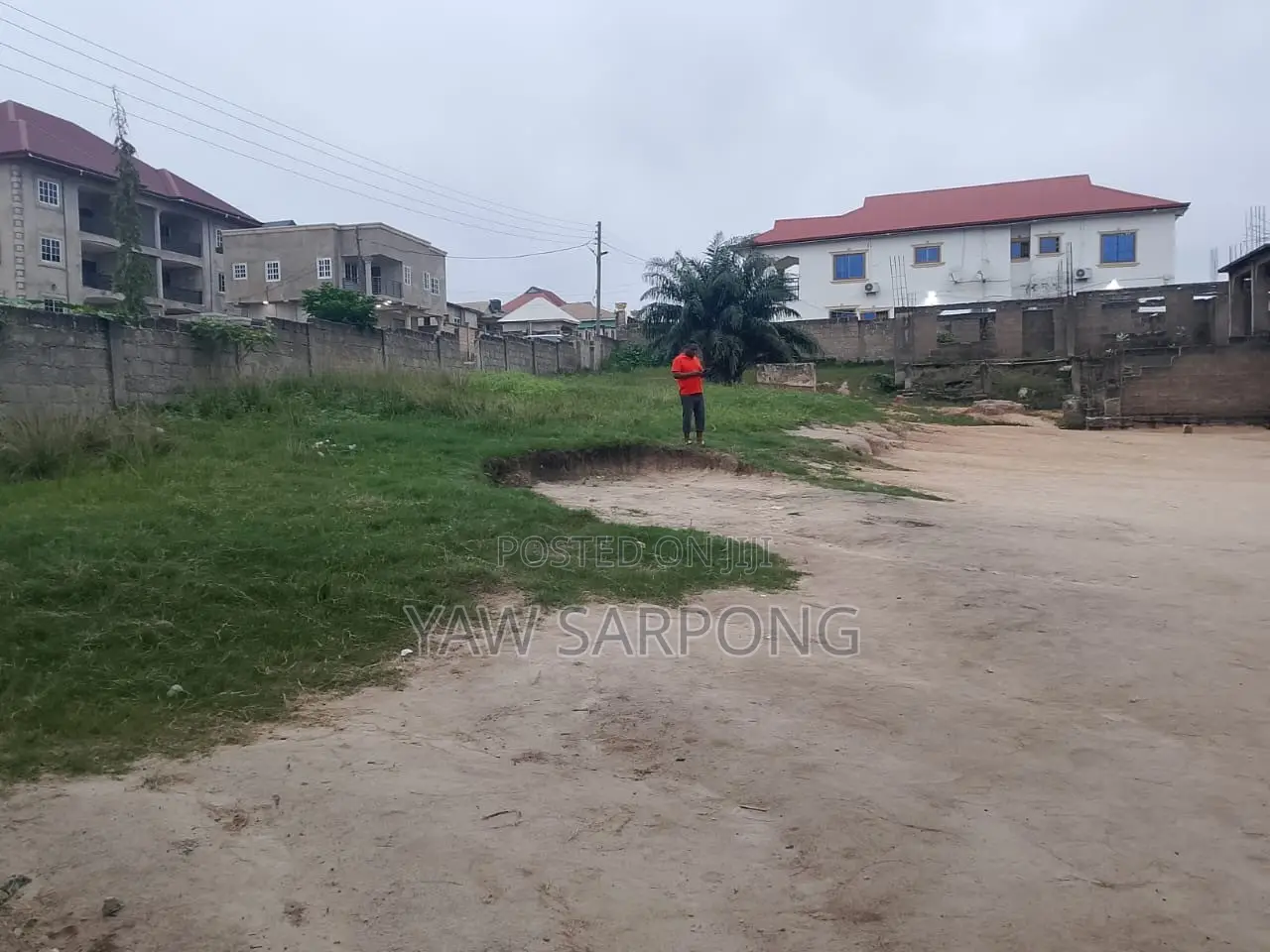 Three (3) Plots of Land at Medoma Near Ahwia New Market.