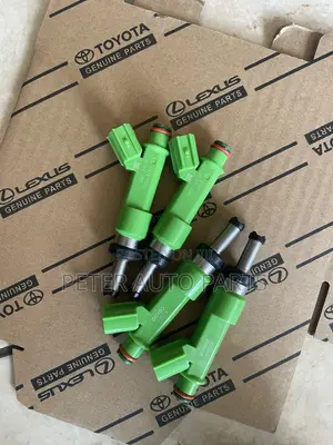 Toyota Camry 2012-15 Fuel Injectors, 4 Set. Original Japan.
