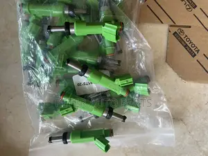 Toyota Highlander 2012-16 Fuel Injectors, 4 Set. Original Japan.