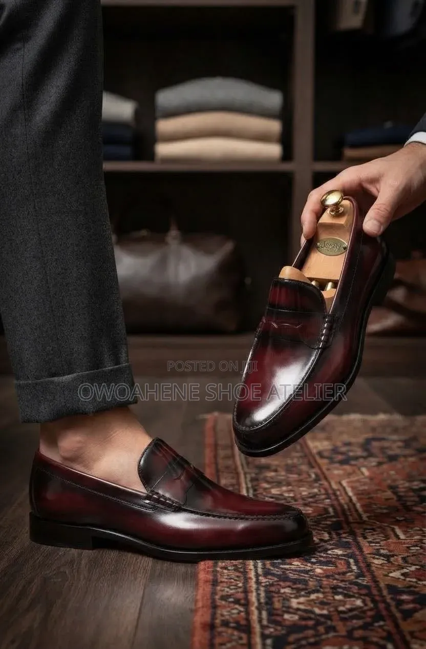 Hermès Paris Polished Leather Penny Loafers