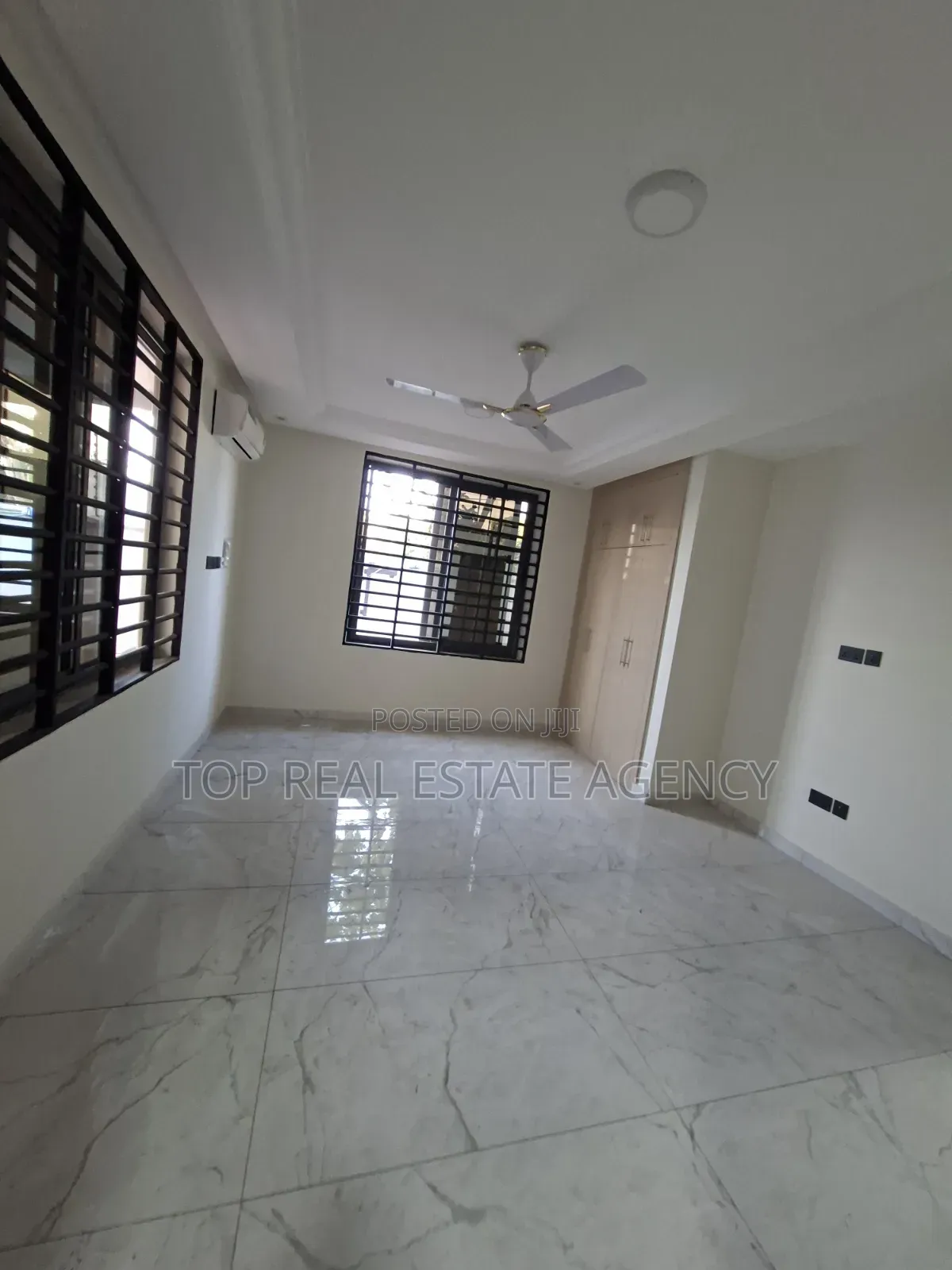 3bdrm Apartment in Dome K. Boat, Ga East Municipal for rent