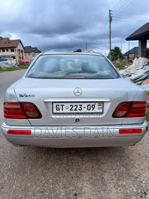 Mercedes-Benz E200 1999 Silver