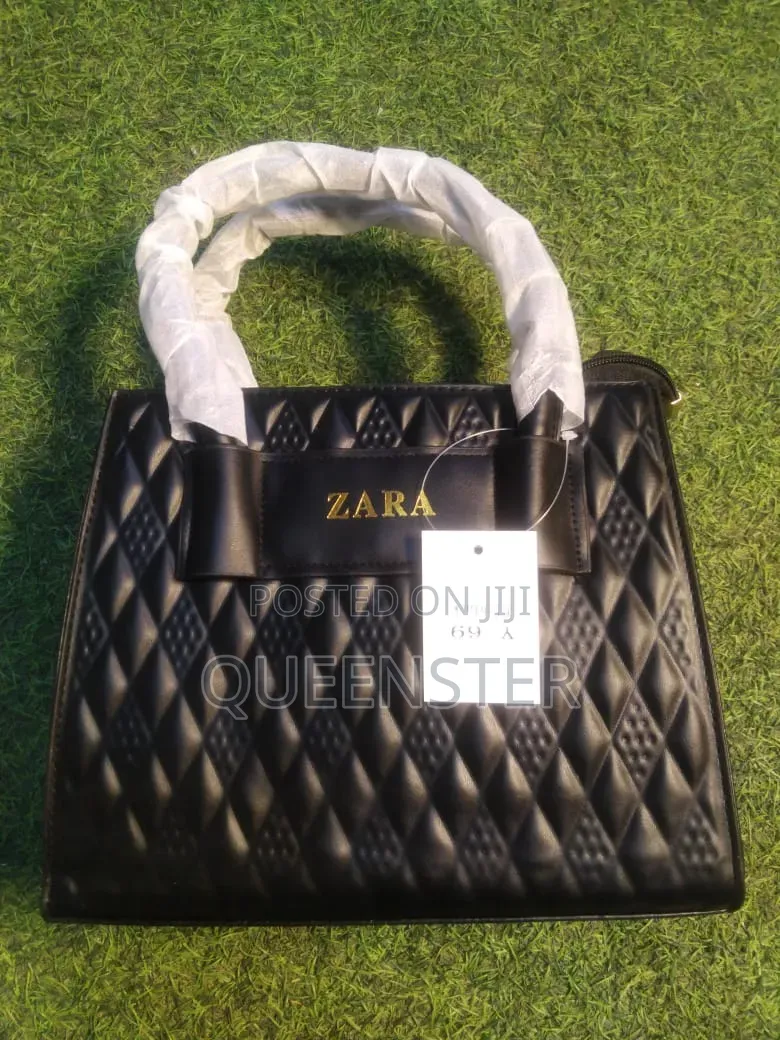 QBFC Ladies Hand Bag