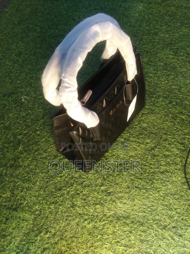 QBFC Ladies Hand Bag
